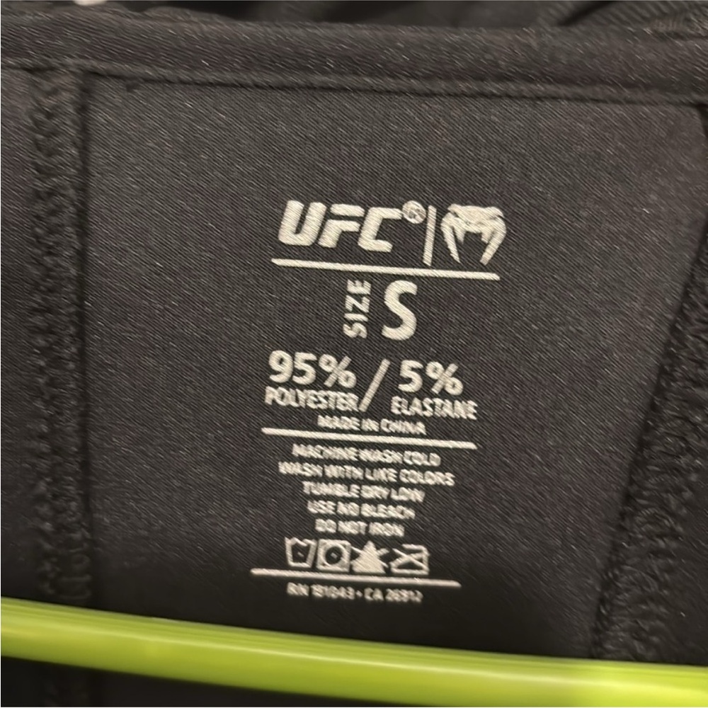 Women's Black UFC Fight Night Venum Walk Out 2.0 Hoodie jacket S - Picture 9 of 16